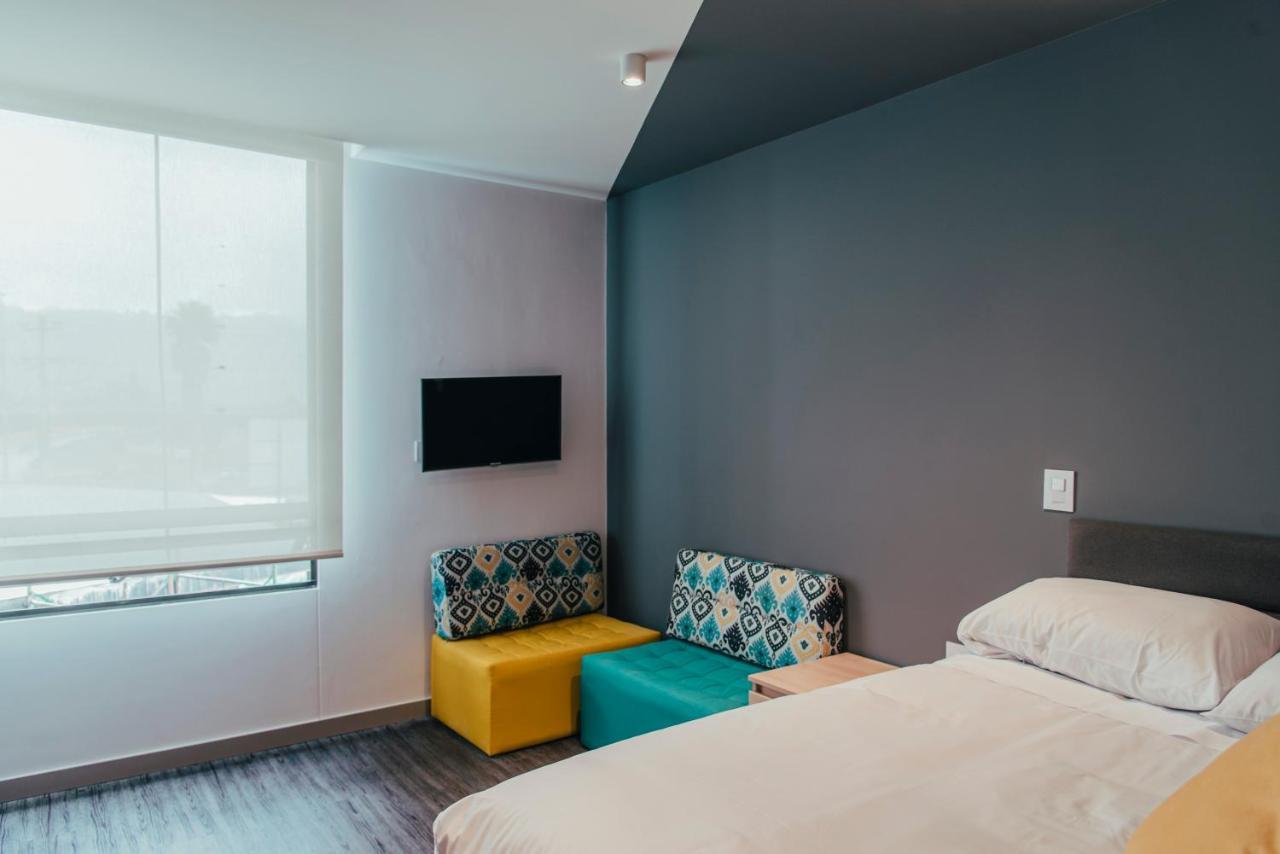 Uma Suites Chía Екстериор снимка
