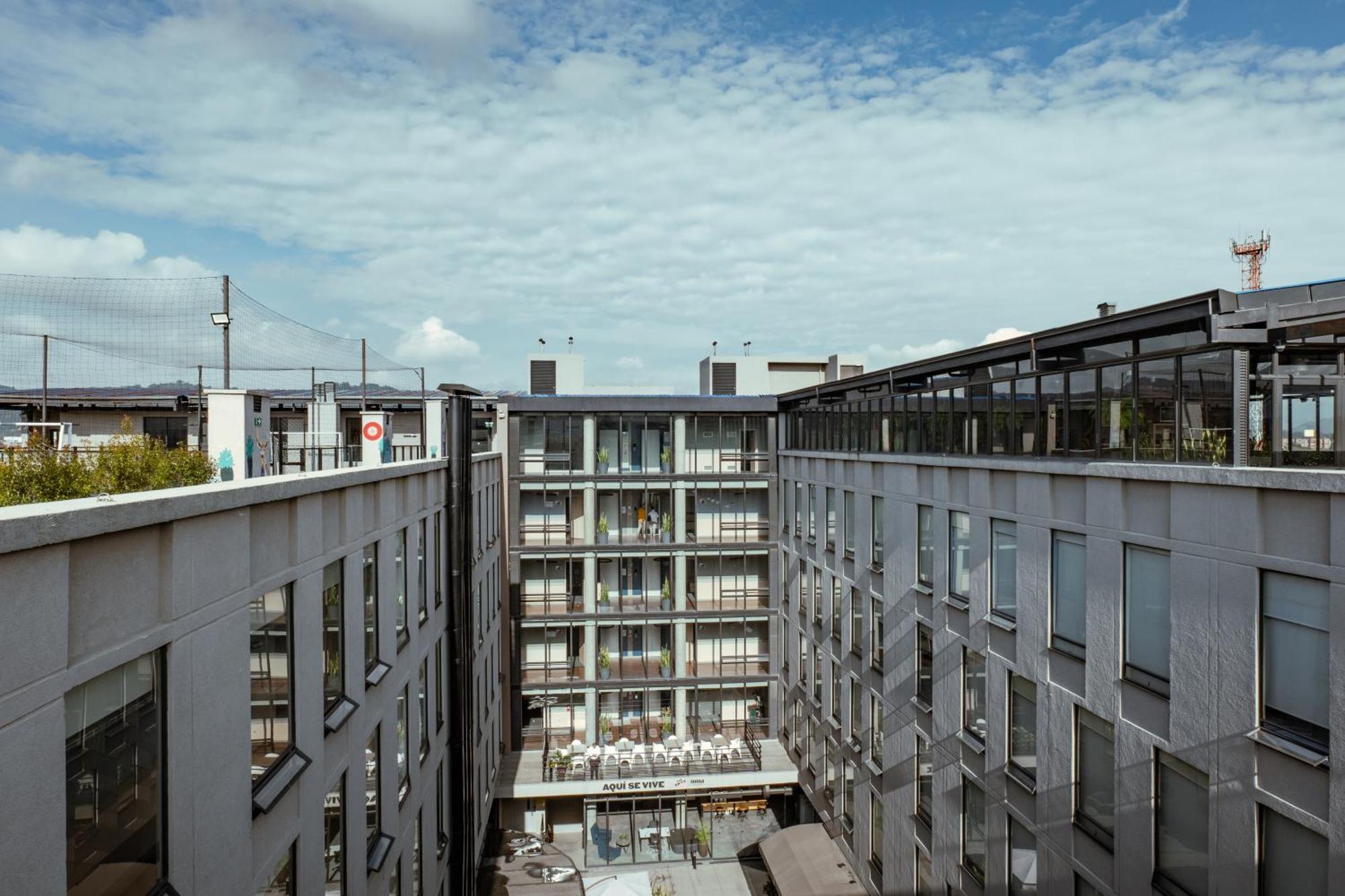 Uma Suites Chía Екстериор снимка